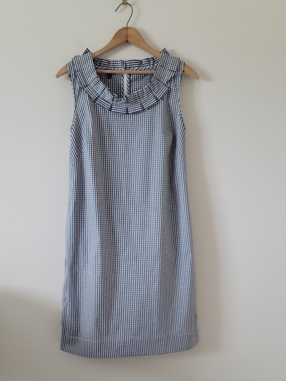 Talbots Black White Gingham Ruffle Neck Sleeveless Sheath Dress Size 12